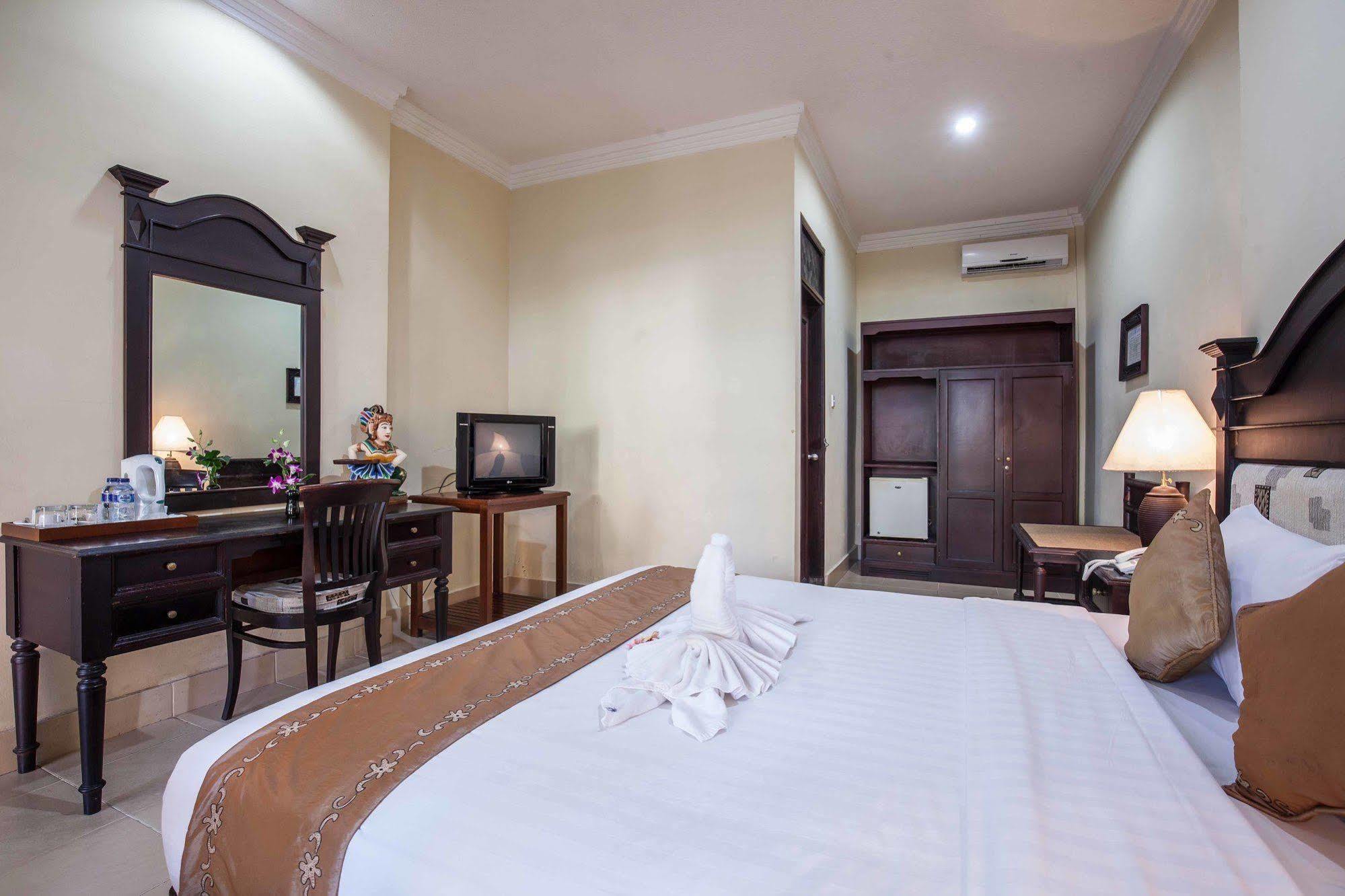 Vila Shanti Beach Front Hotel Sanur מראה חיצוני תמונה